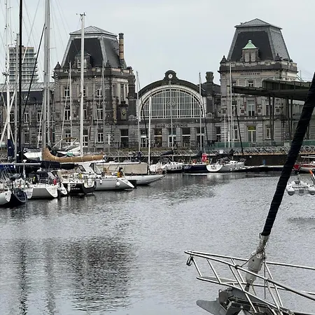 Apartment De Strandmelde, Met Groot Terras En Gratis Parking Nabij Zee Ostende