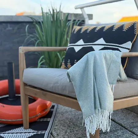 شقة De Strandmelde, Met Groot Terras En Gratis Parking Nabij Zee *